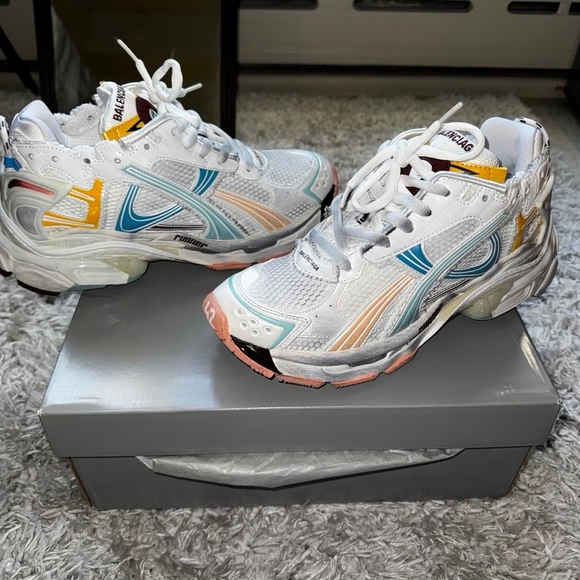 Balenciagas Runners 2.0 - Picture 2 of 4